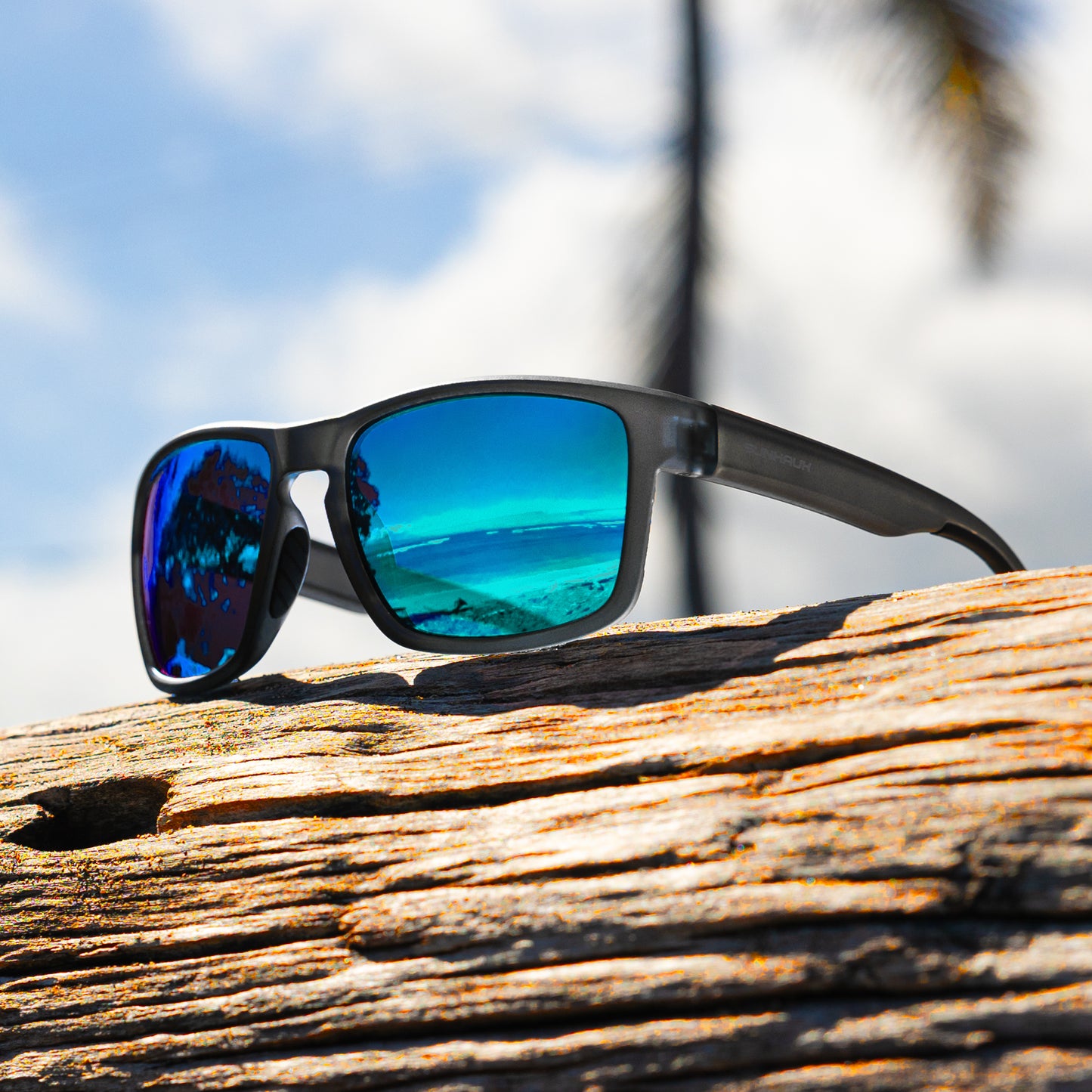 Makalu Blue - Blue Lens Floating Sunglasses | SUNHAUK