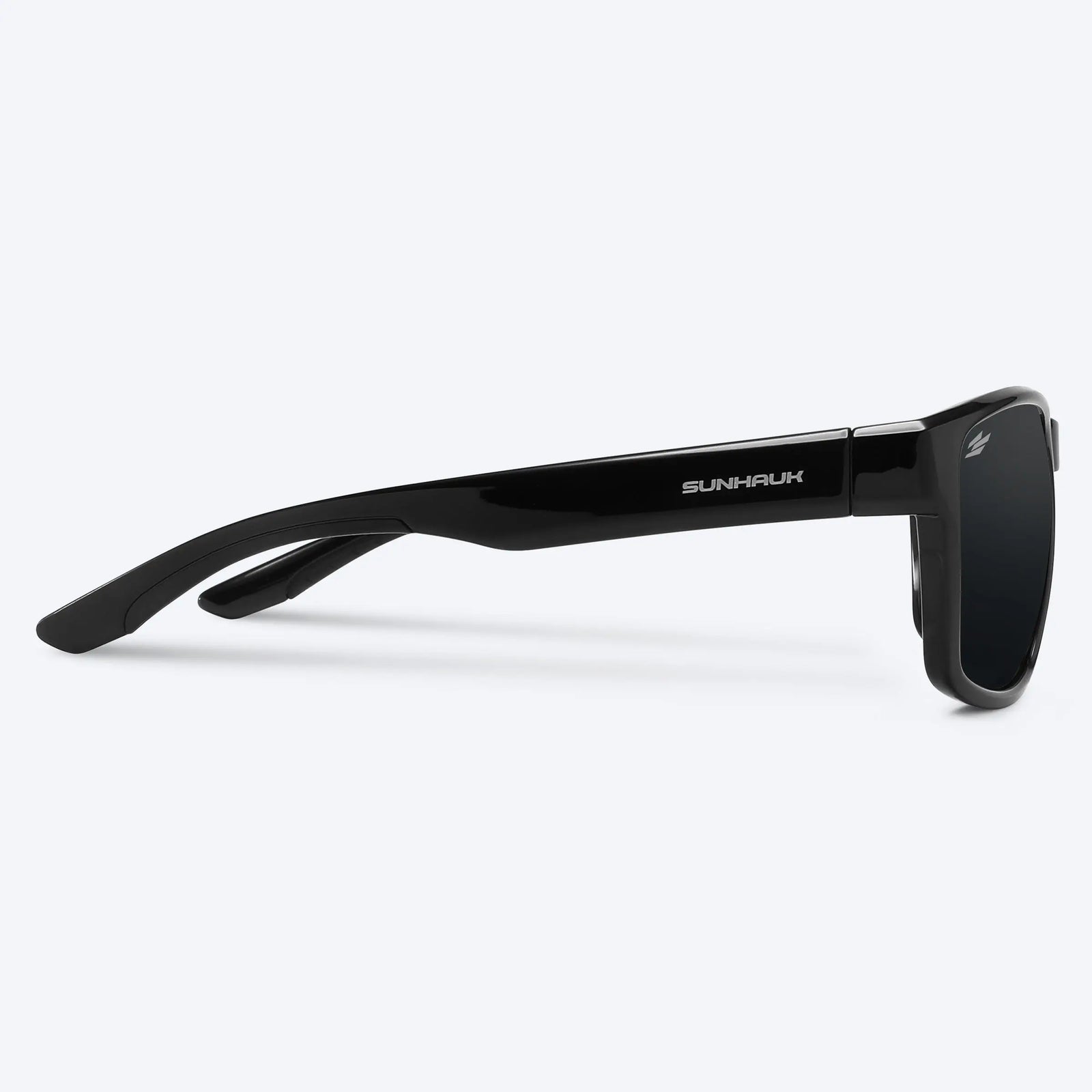 Blackout Gloss Voyager