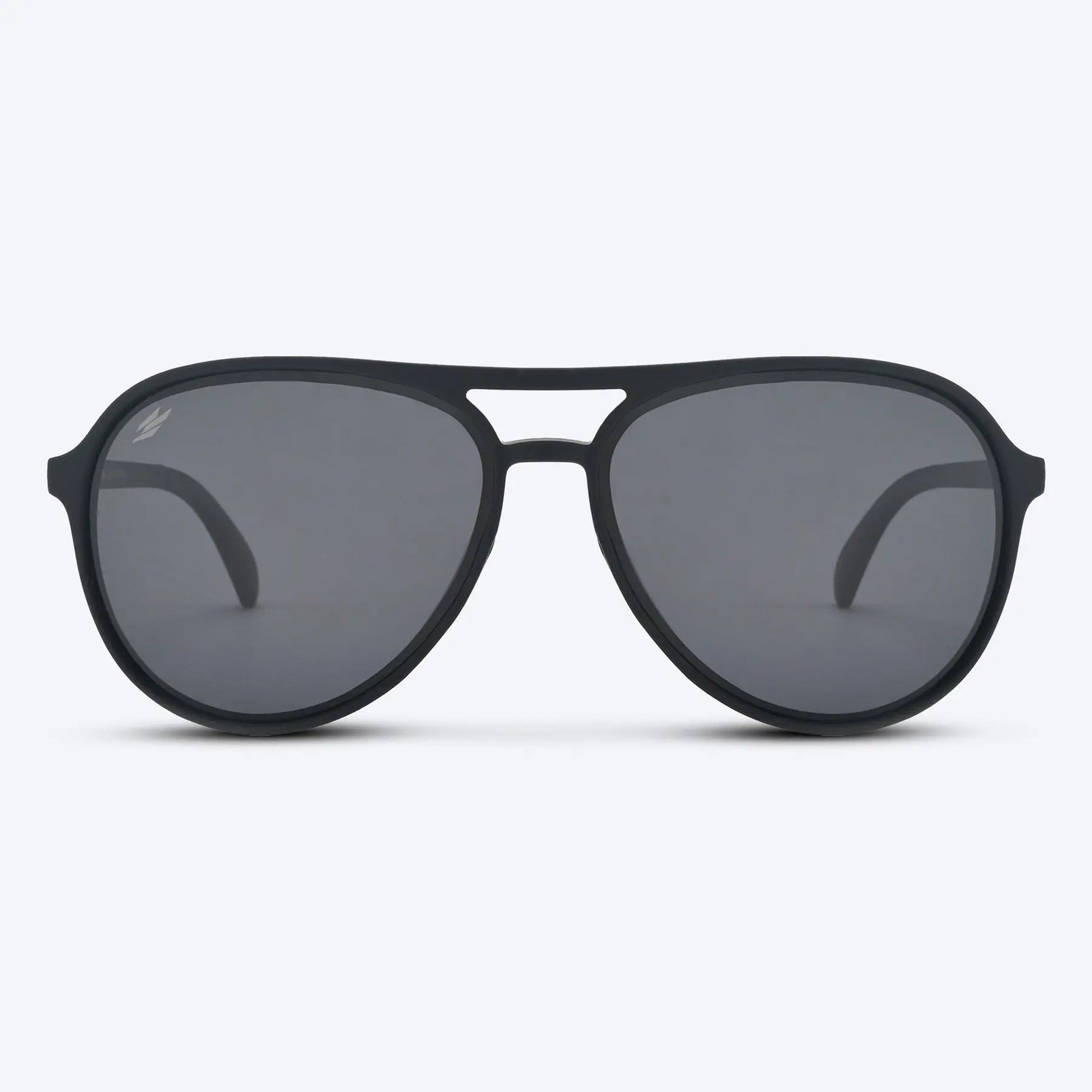 Carbon Quest Maverick