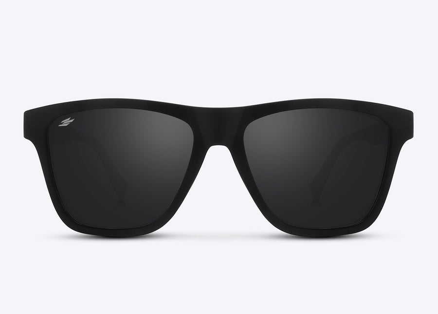 SUPER BLACK