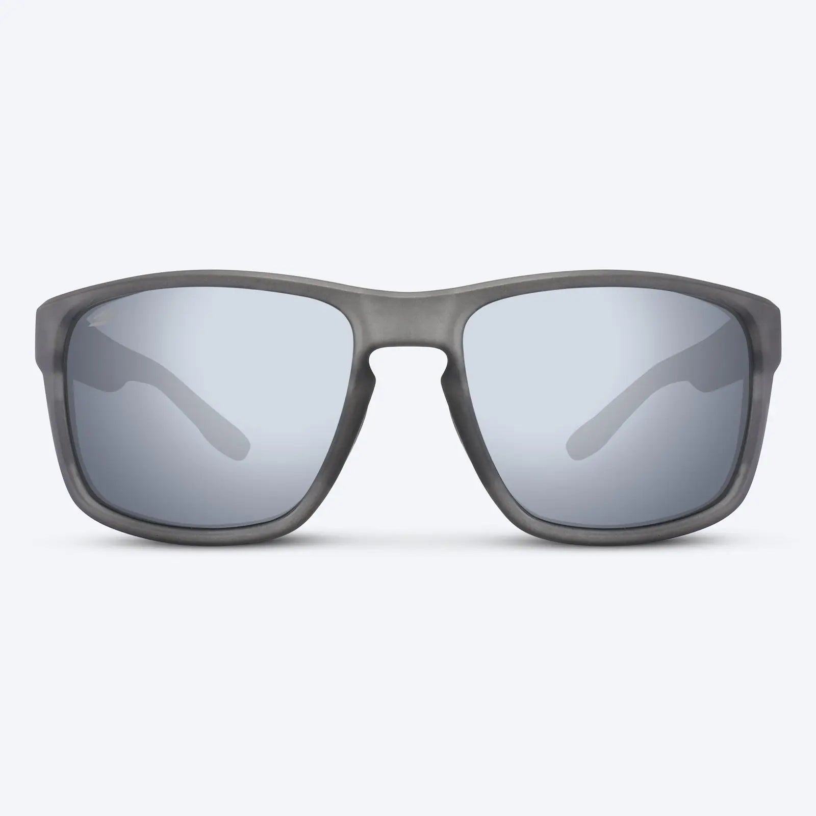 Voyager Smoke Gray